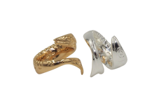 Load image into Gallery viewer, Sardine Ring